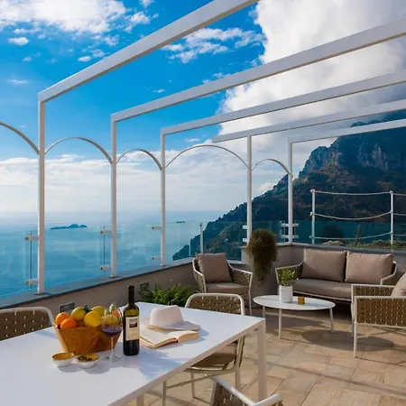 Casa de Férias La Tagliata Spectacular Jacuzzi Tub Amazing View And Private Parking Garage Positano