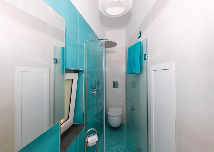 La Tagliata Spectacular Jacuzzi Tub Amazing View And Private Parking Garage Semesterbostad *