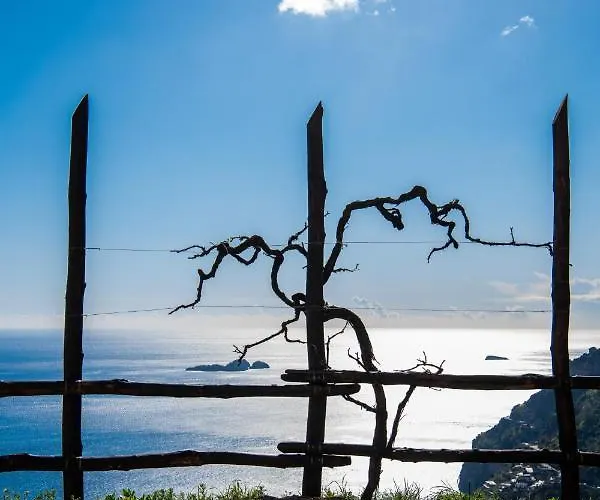 Casa vacanze La Tagliata Spectacular Jacuzzi Tub Amazing View And Private Parking Garage