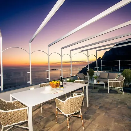 Tatil Evi La Tagliata Spectacular Jacuzzi Tub Amazing View And Private Parking Garage *