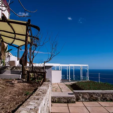 La Tagliata Spectacular Jacuzzi Tub Amazing View And Private Parking Garage Holiday home