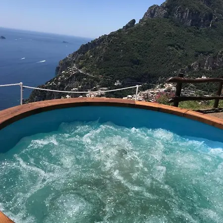 La Tagliata Spectacular Jacuzzi Tub Amazing View And Private Parking Garage Casa vacanze