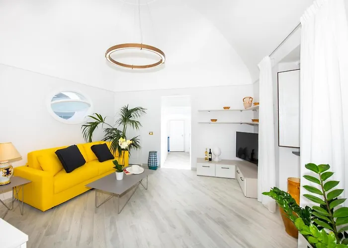 La Tagliata Spectacular Jacuzzi Tub Amazing View And Private Parking Garage *