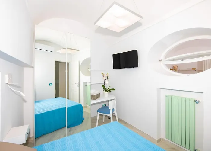 La Tagliata Spectacular Jacuzzi Tub Amazing View And Private Parking Garage