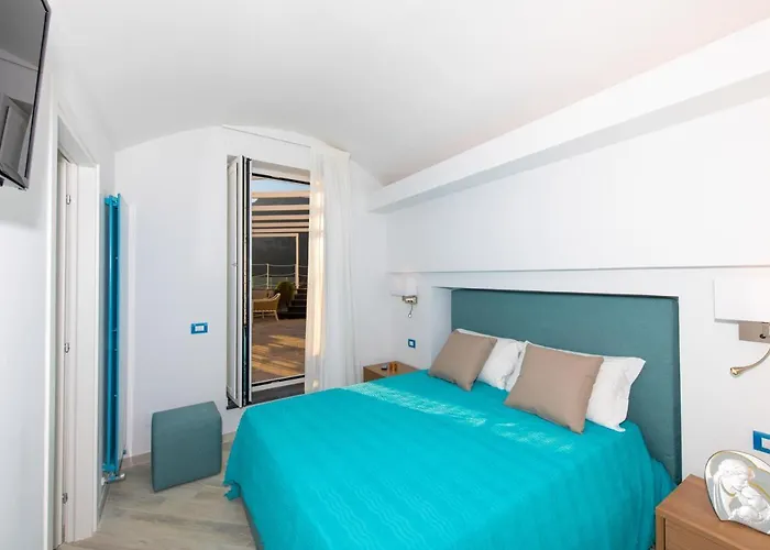 La Tagliata Spectacular Jacuzzi Tub Amazing View And Private Parking Garage Ferienhaus