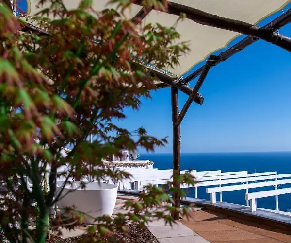 Ferienhaus La Tagliata Spectacular Jacuzzi Tub Amazing View And Private Parking Garage Positano