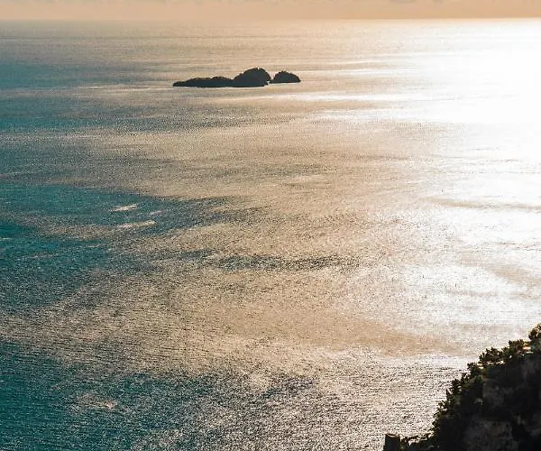 La Tagliata Spectacular Jacuzzi Tub Amazing View And Private Parking Garage *