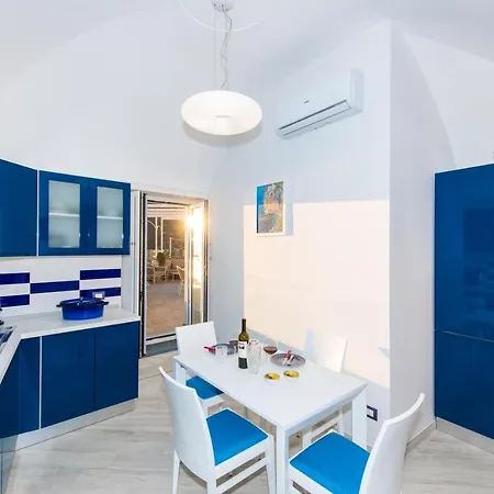 La Tagliata Spectacular Jacuzzi Tub Amazing View And Private Parking Garage *